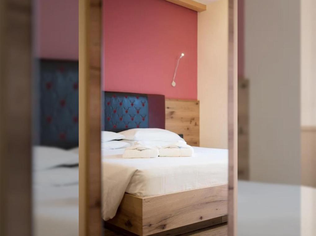 Hotel Crepei Pozza di Fassa Bagian luar foto